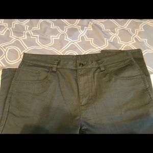 Battle Ship Grey Van Heusen Slim Flex Chino 36 x30